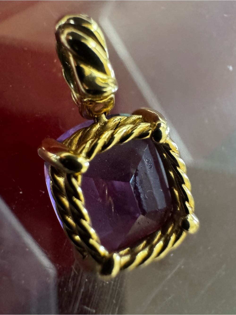 David Yurman 18K Yellow Gold Marbella
Amethyst Pendant | 12mm Faceted Purple
Ame - Picture 13 of 14